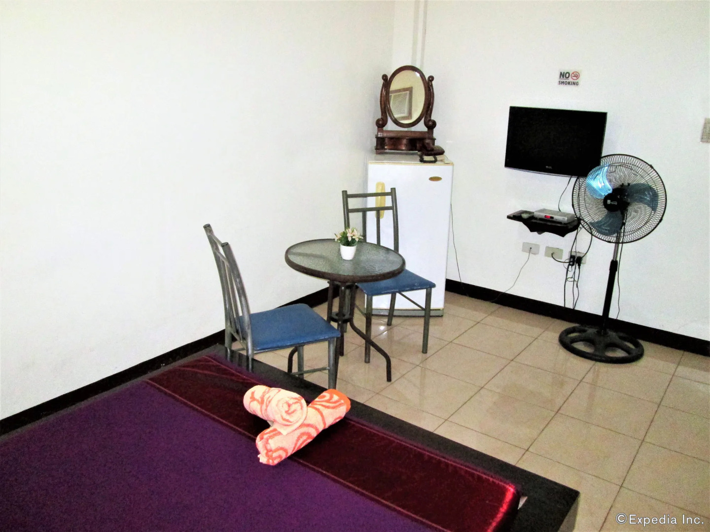 St. Nicolas Inn CDO City Center