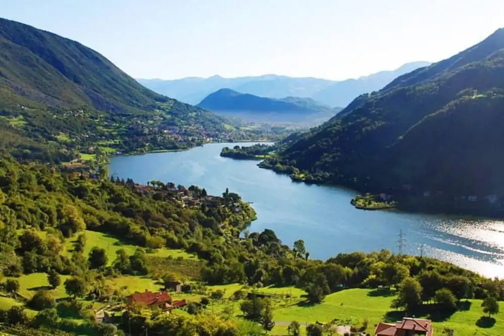 Inviting 1-bed Apartment With Box and Seeviews