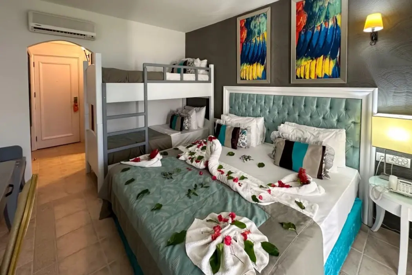 Tiana Beach Resort - All Inclusive