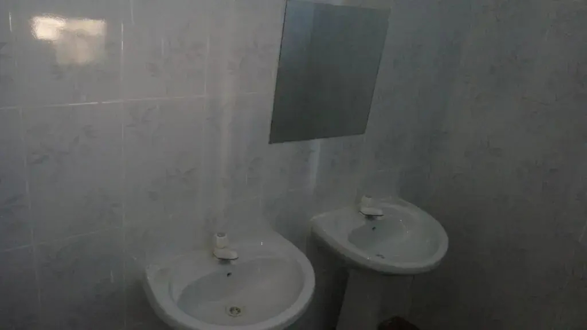 JJ&JE Family House - Hostel