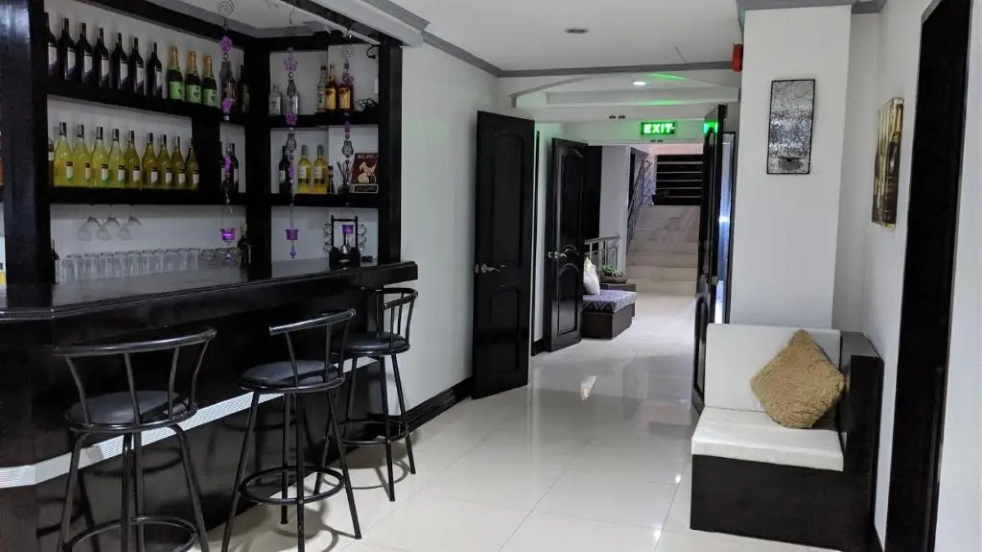 Bohol South Beach Hotel