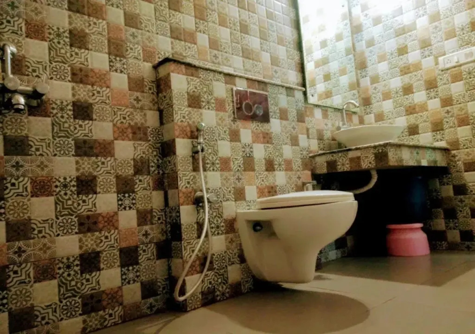 OYO 10959 Hotel Langdale Manor