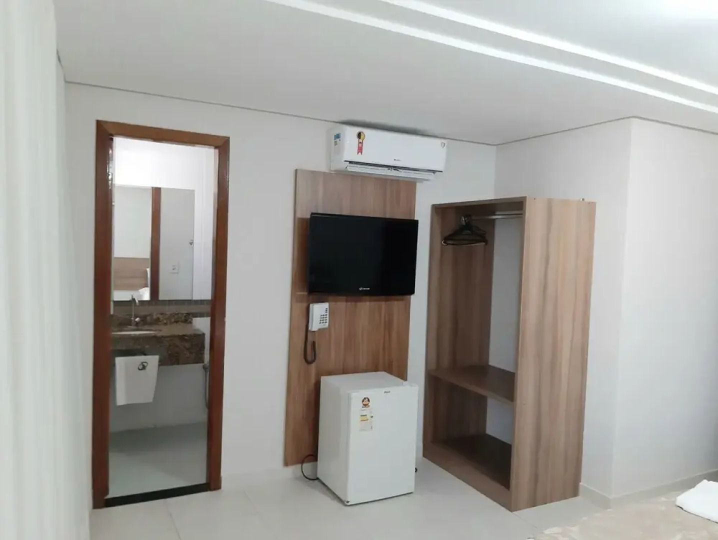 Hotel Cantinho Verde