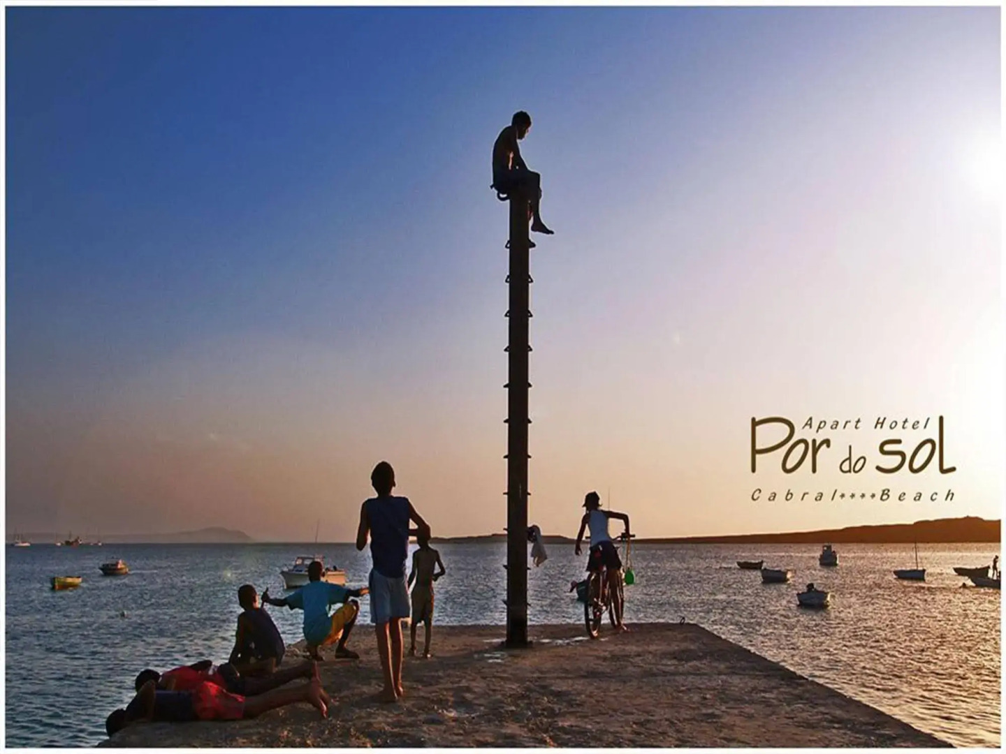 Aparthotel Por do Sol