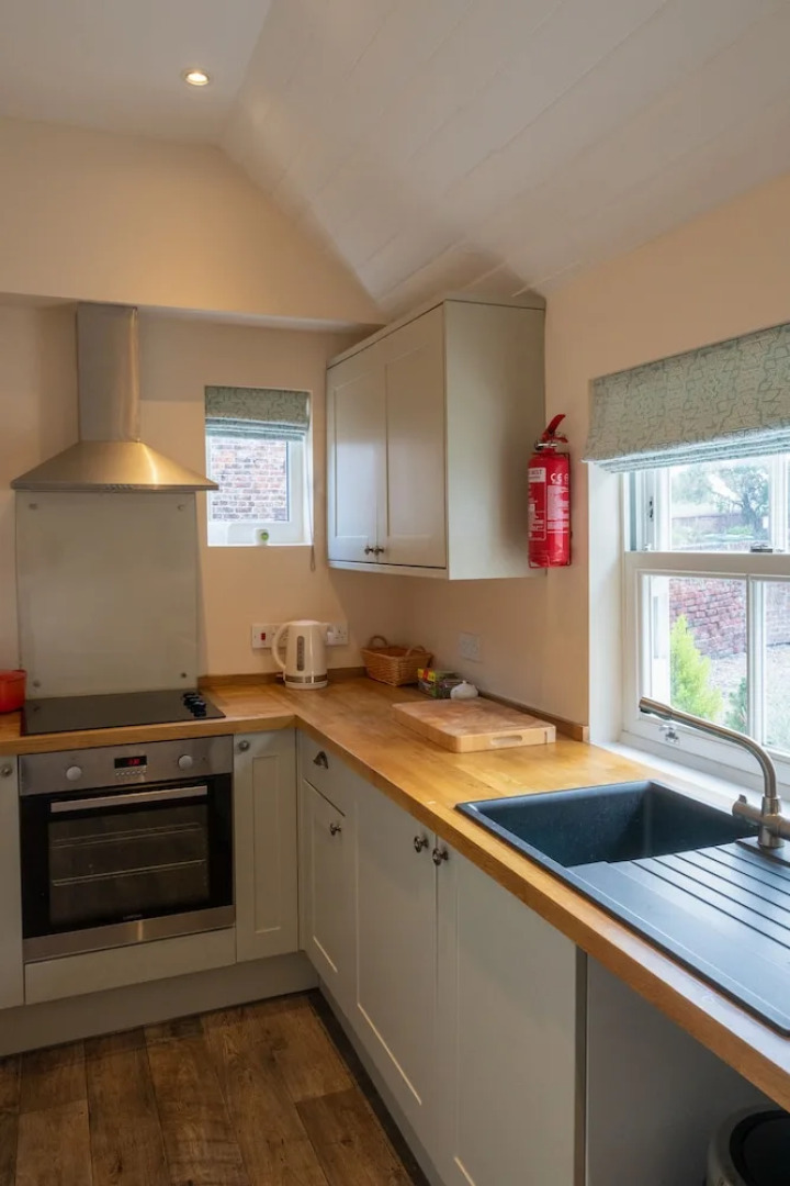 Stapleton/Parkgate Cottages