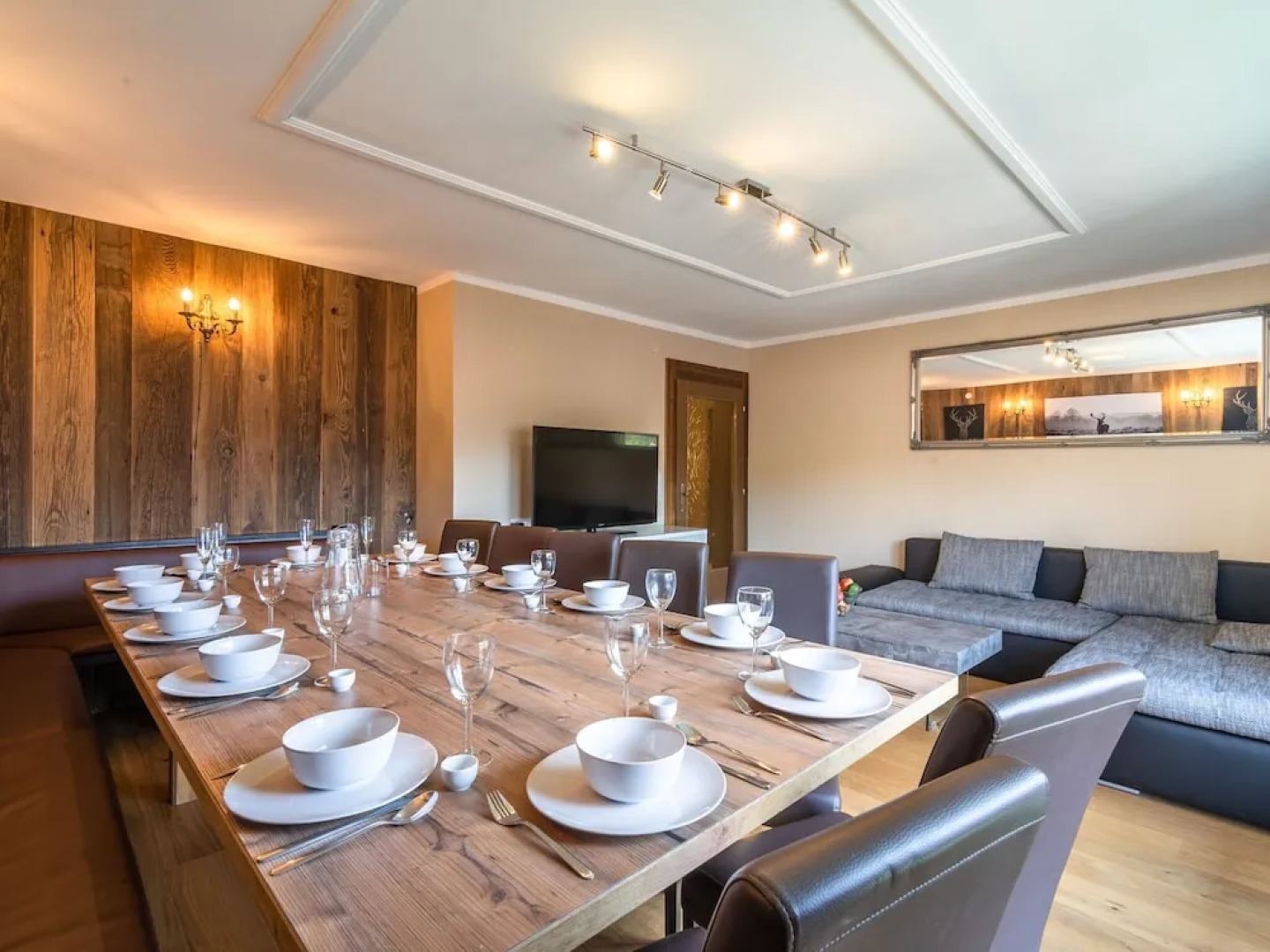 Luxury Chalet with Infrared Sauna near Ski Area in Tyrol