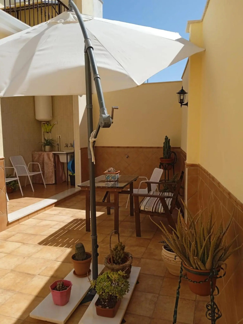 Casa nueva en Urbanización la Biznaga