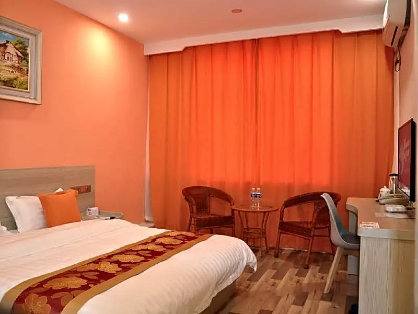 GreenTree Inn Tianshui Taian County Bus Terminal Shell Hotel