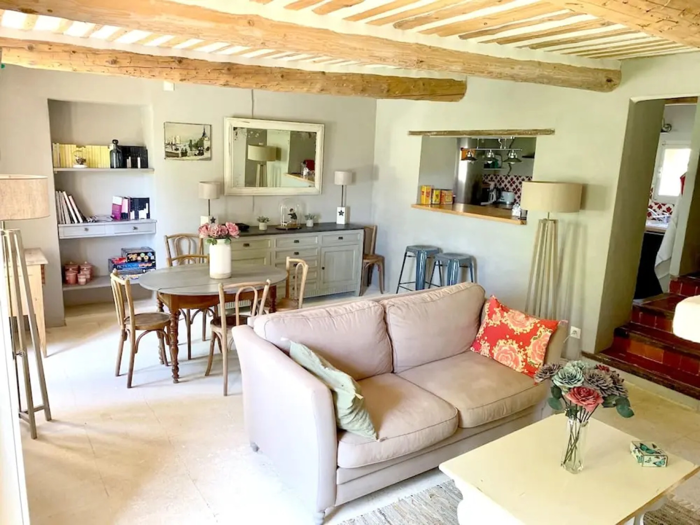 House With 3 Bedrooms in Roussillon, With Wonderful Mountain View, Shared Pool, Enclosed Garden