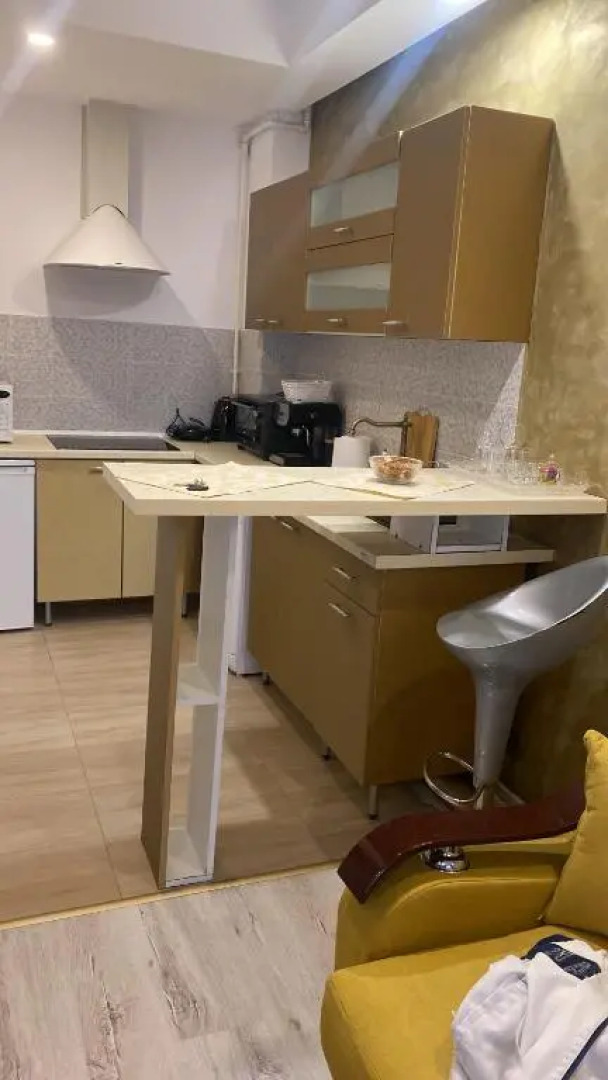 Lucas investment L3 -104