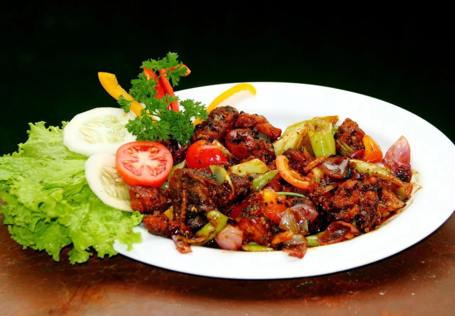 Shiny Lakeside Resort