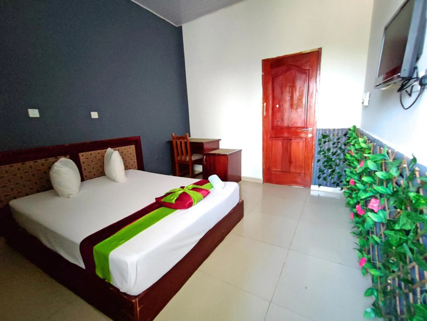 Ellisa Hospitality and Hotel