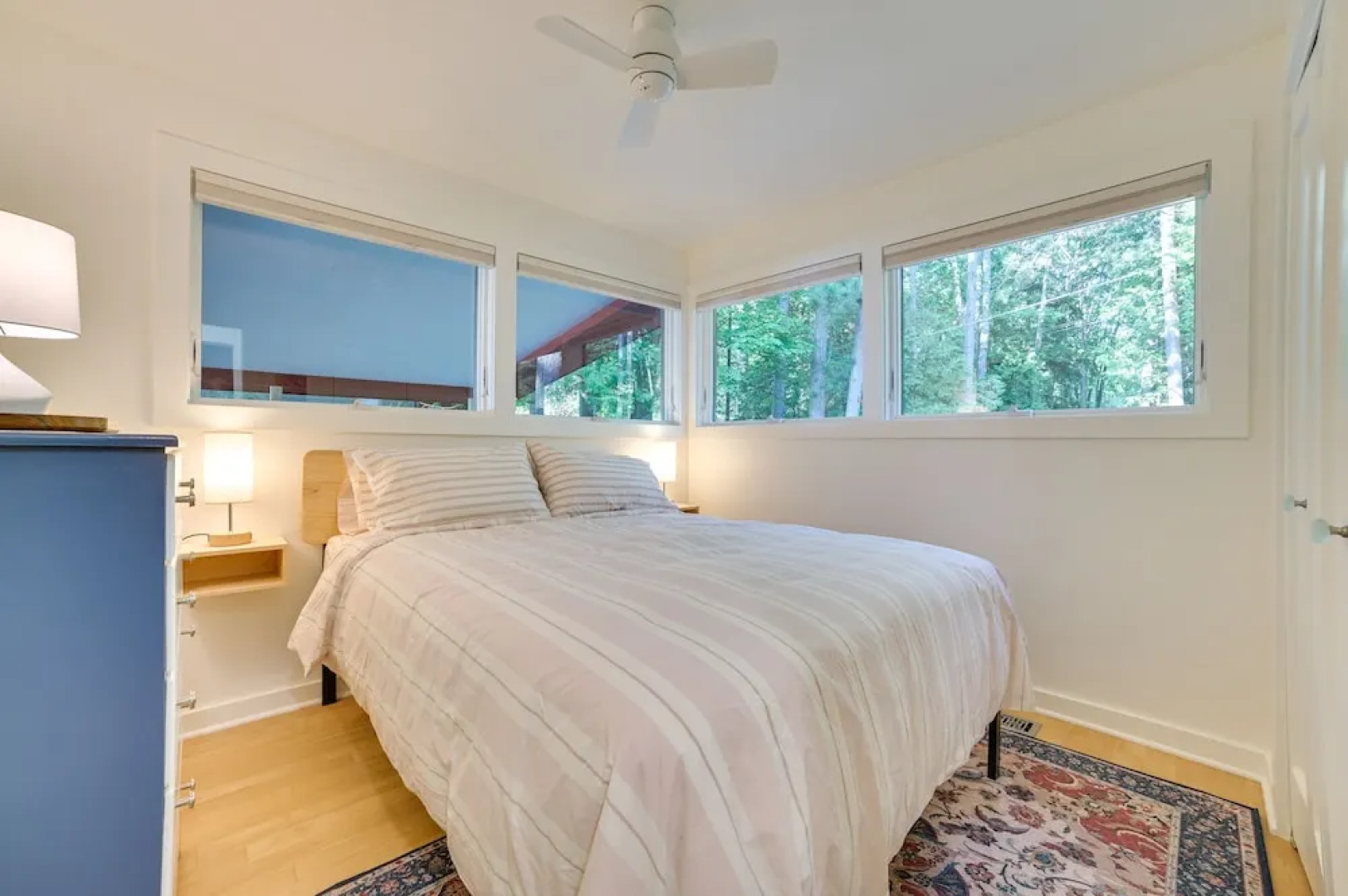 Higgins Lake House w/ Swimming Dock!