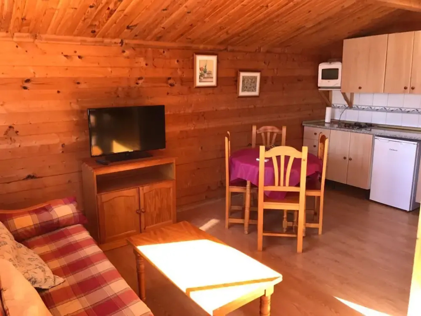 Camping Balneario Los Delfines