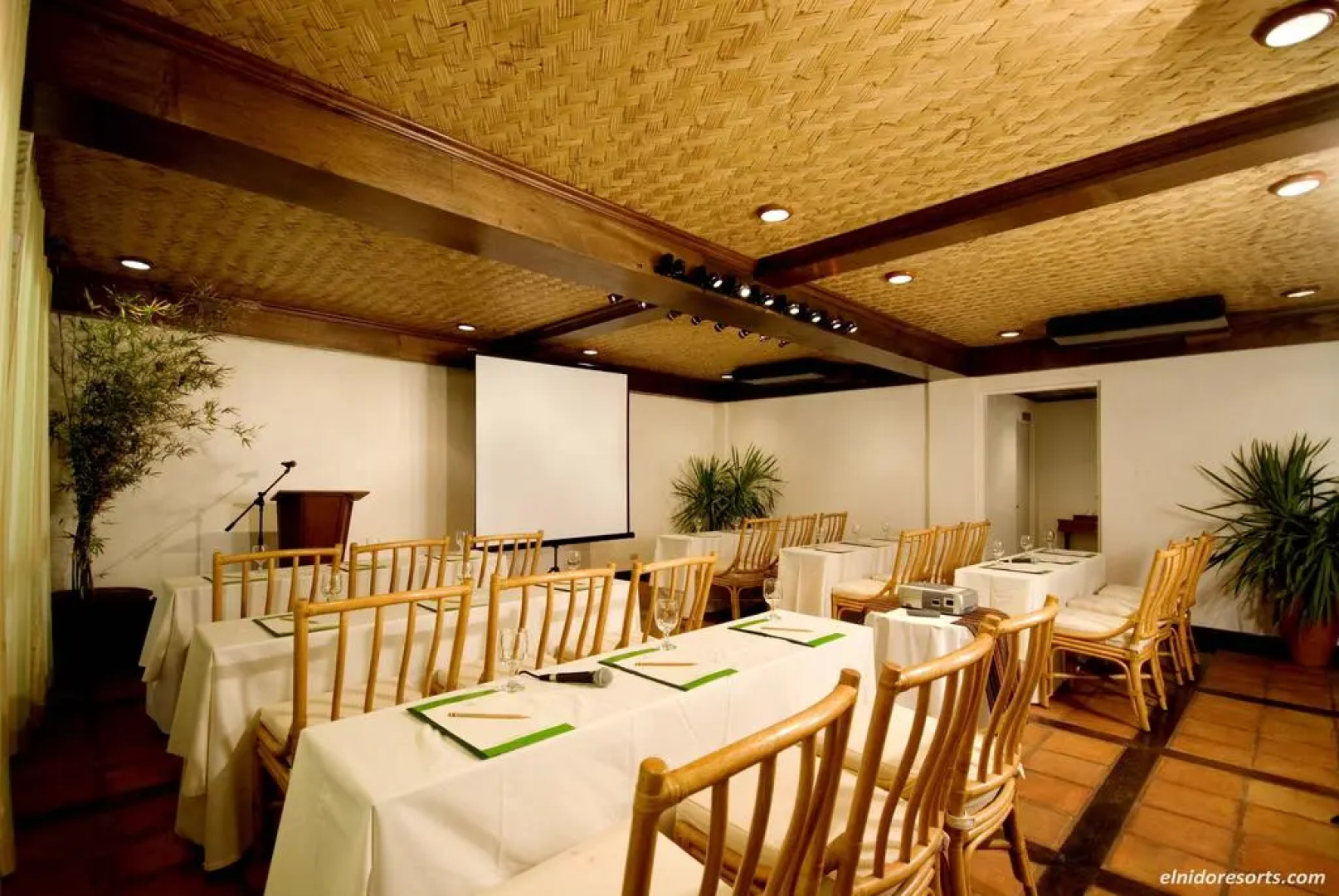 Miniloc Island Resort