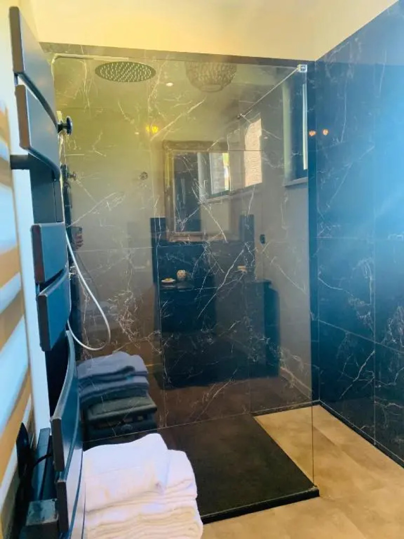 Appartement Bel Air - Terrasse avec jacuzzi - Accès Piscine