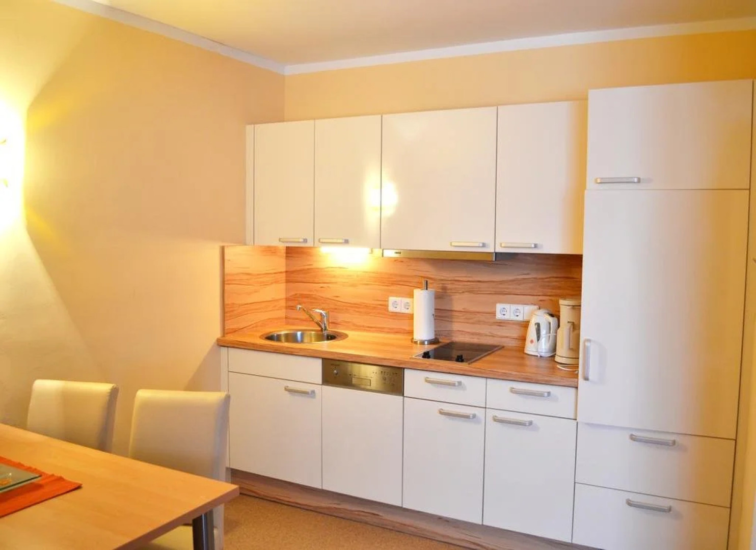 Privatzimmer & Ferienwohnungen Leeb