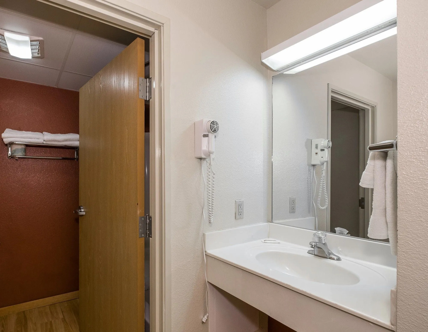 Spark by Hilton St. Robert Fort Leonard Wood