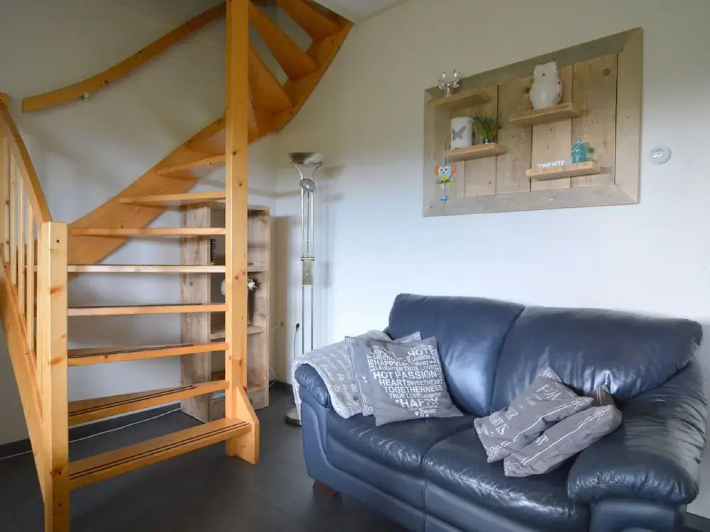 Holiday Home in Geesteren With Roof Terrace,garden Furniture