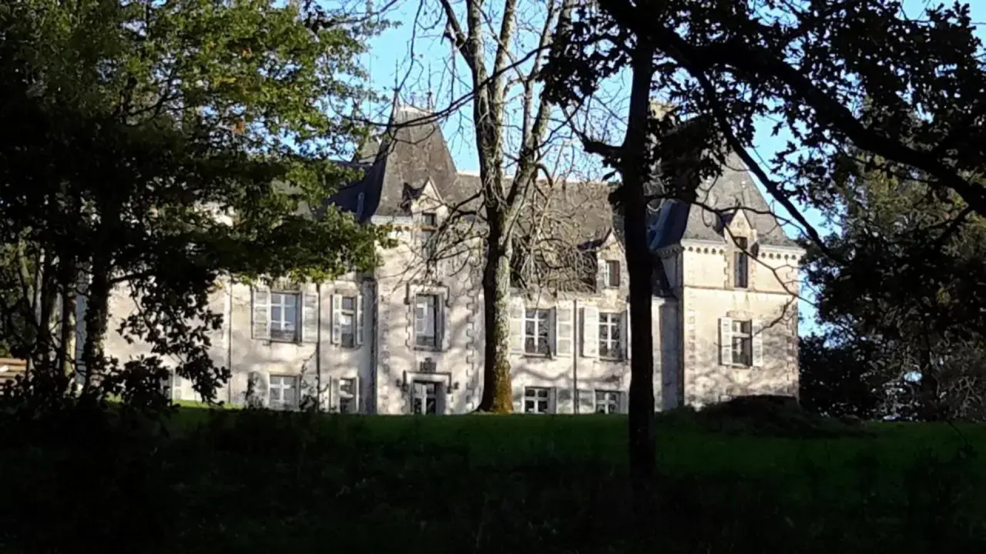 Chateau Pont Jarno B&B