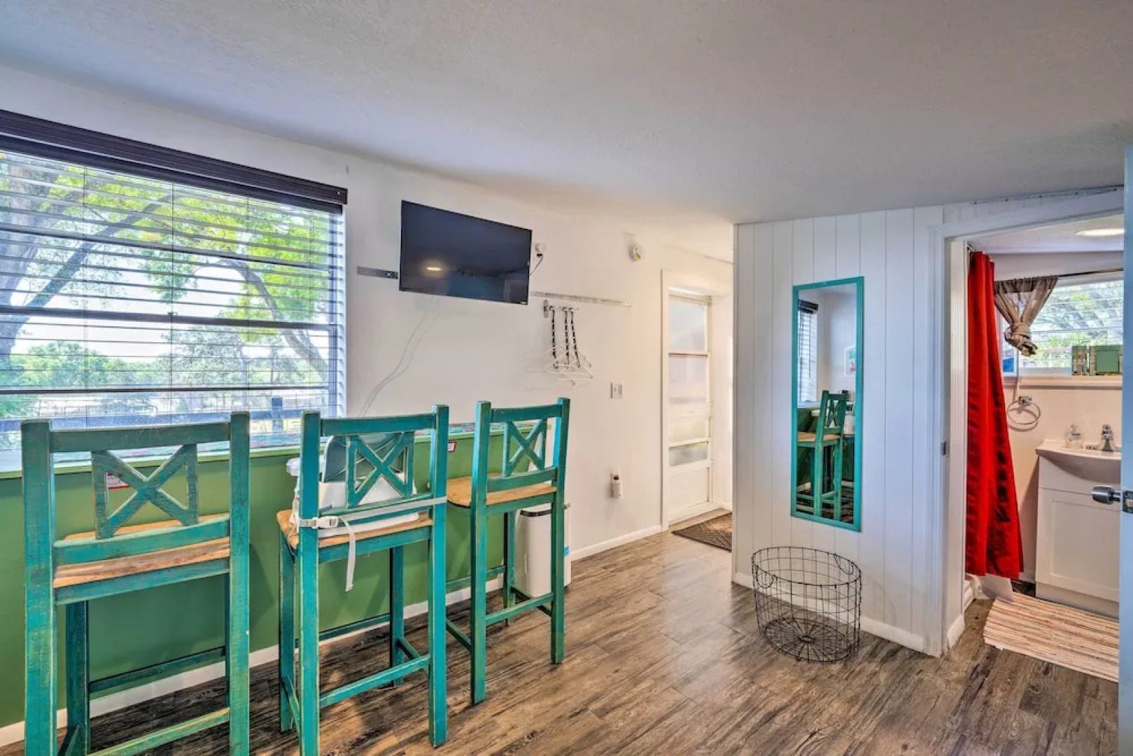 The Clubhouse - Lady Lake Farm Getaway!