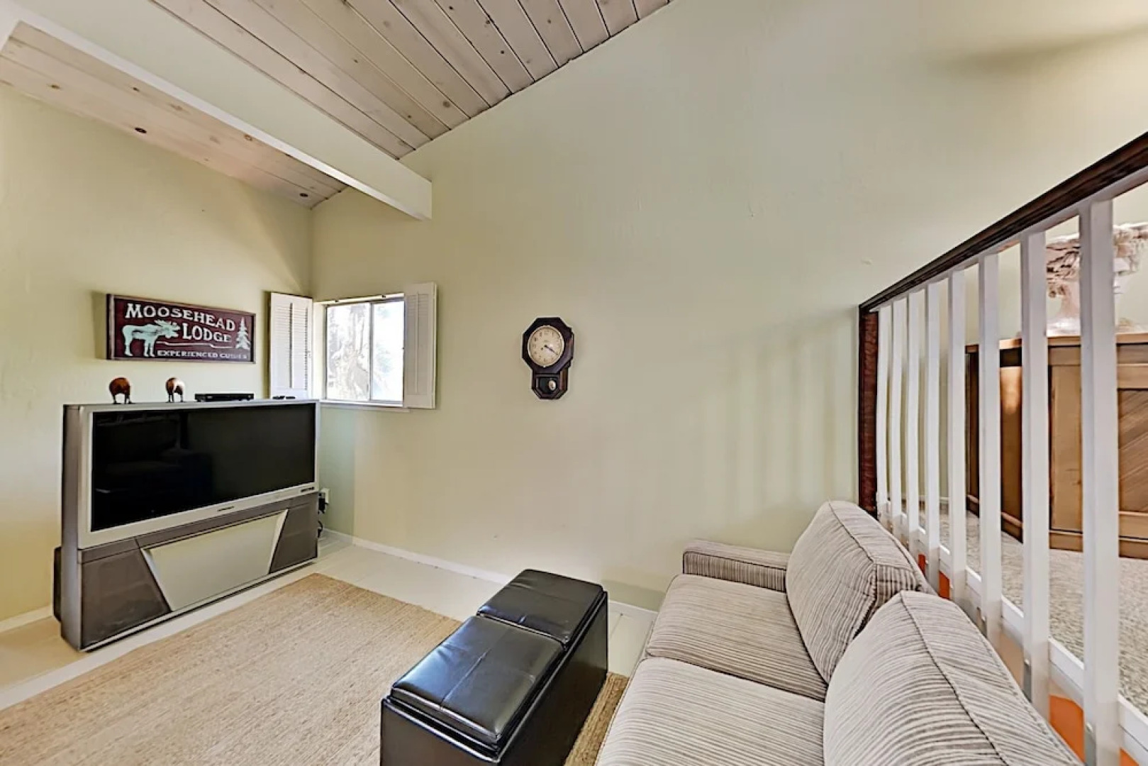 240moose 3 Bedroom Home