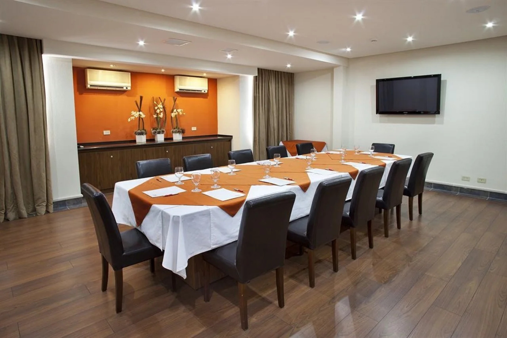 Rincón del Valle Hotel & Suites