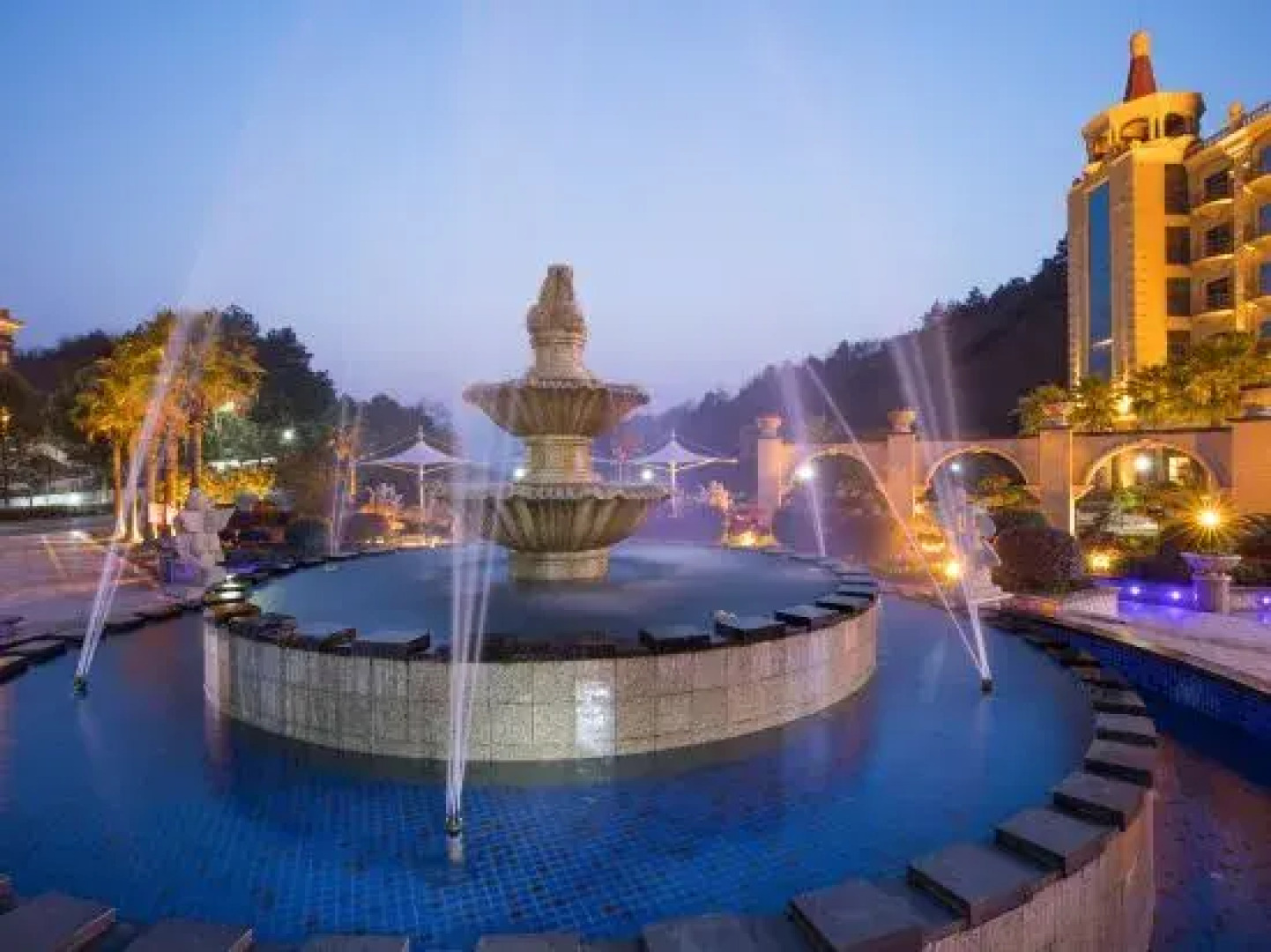 Leishan Defeng Kailong Hot Spring Hotel