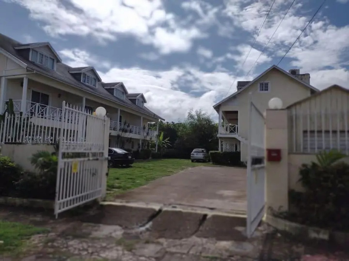 Club Caribbean Apartments