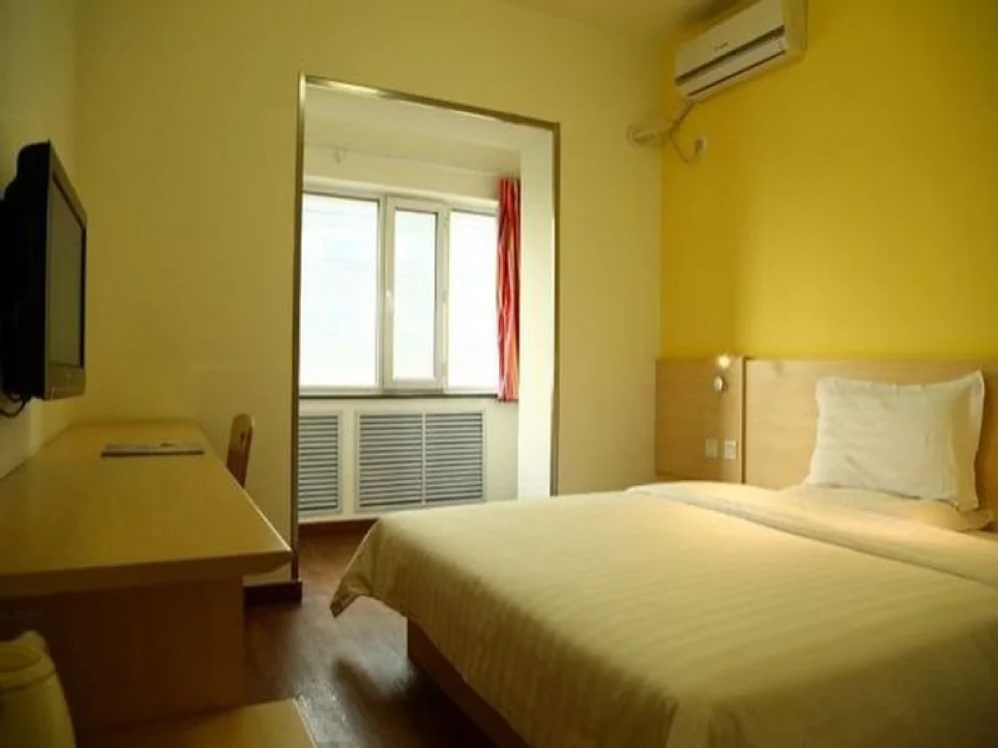 7Days Inn Dalian Harbour Square Ferry Terminal