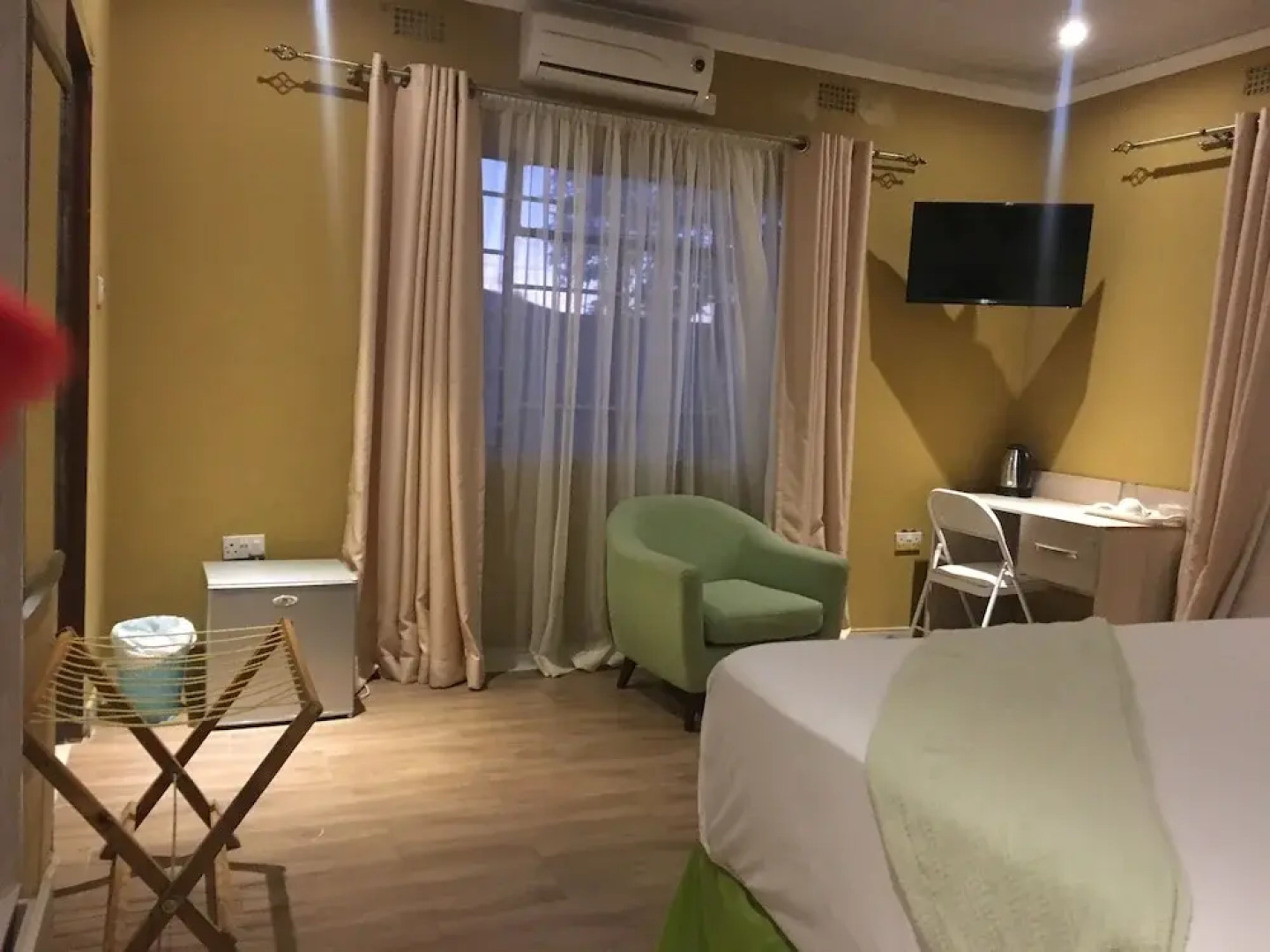 Flower Inn Guest House