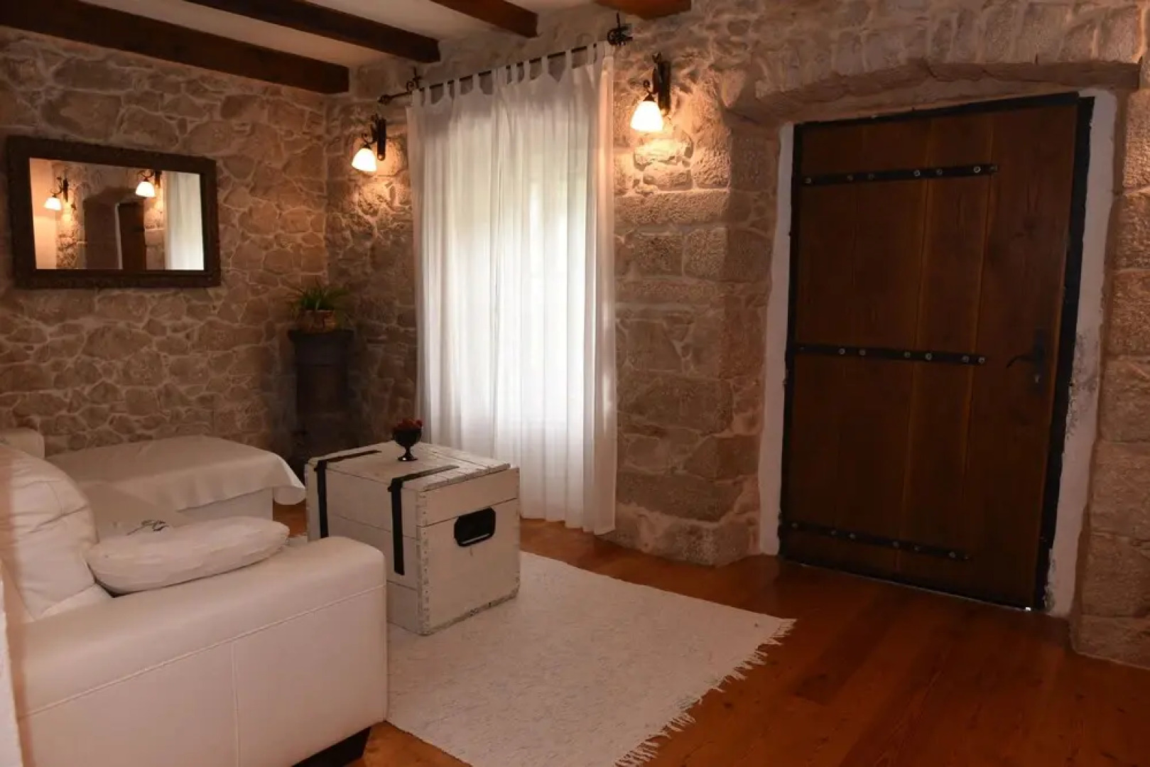 Dalmatian romantic traditional apartment