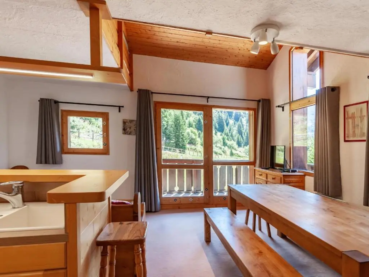 Appartement Méribel, 4 pièces, 8 personnes - FR-1-355-100