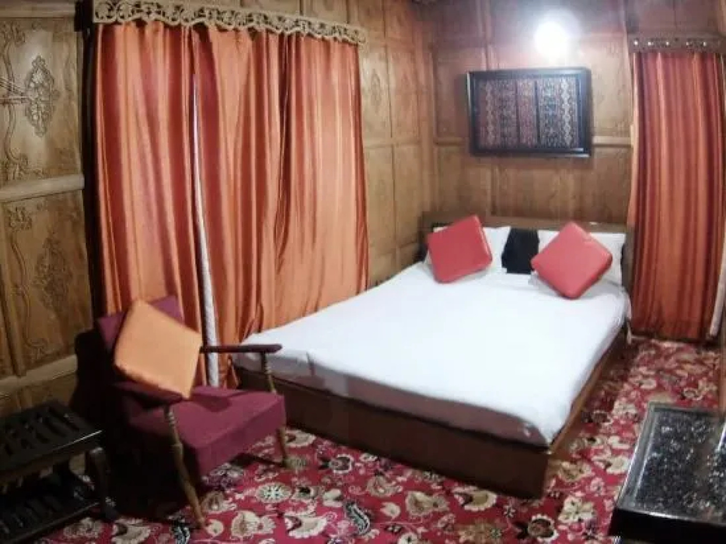 Mother India Group of houseboats.