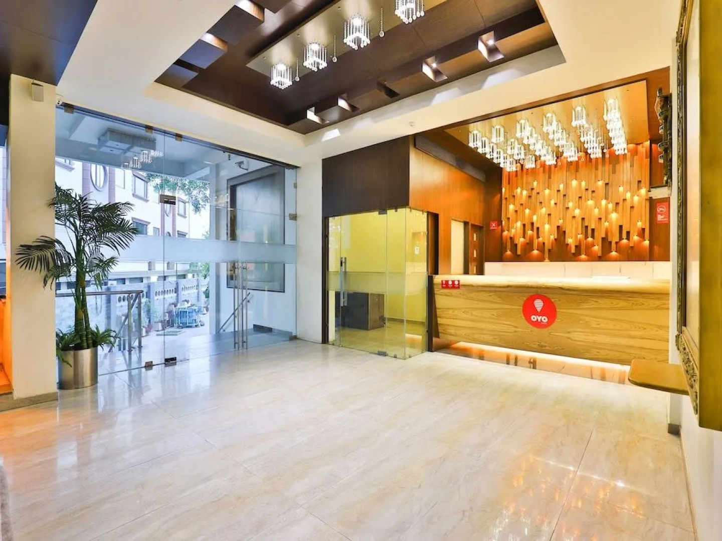 OYO 13479 Hotel Grand Nakshatra