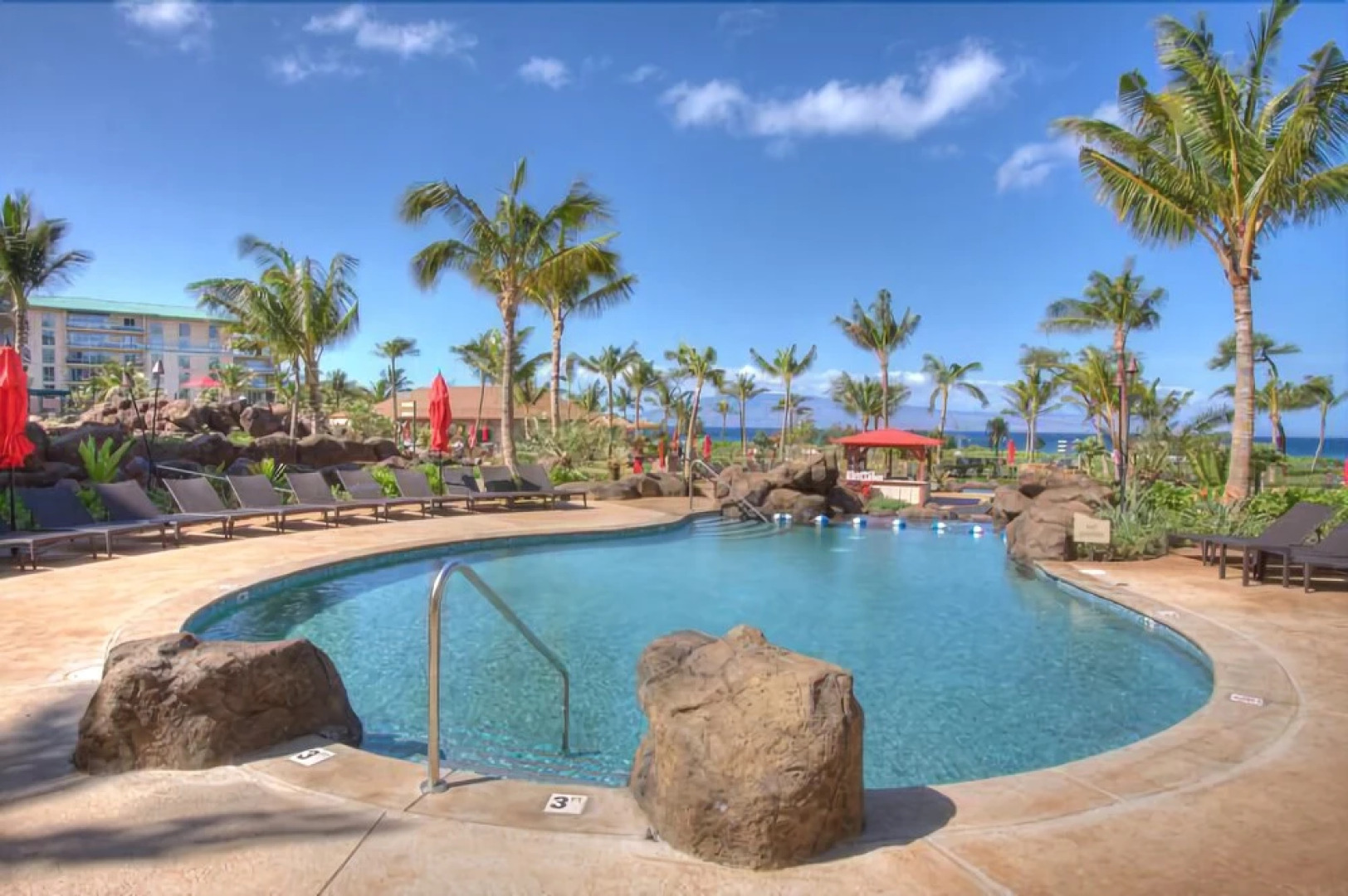 Honua Kai Hokulani 218 by RedAwning