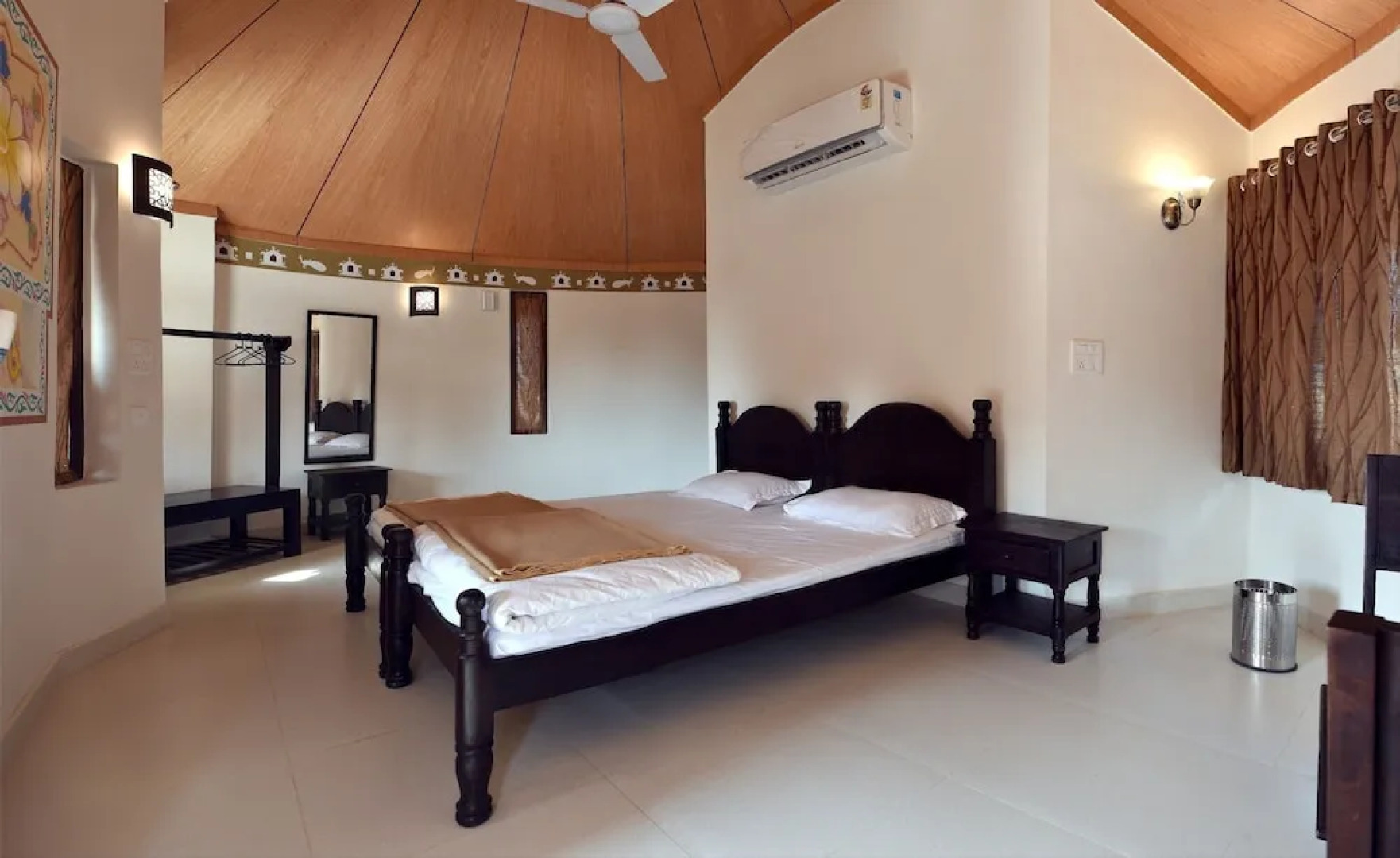 Praveg White Rann Resort Rann Utsav Dhordo