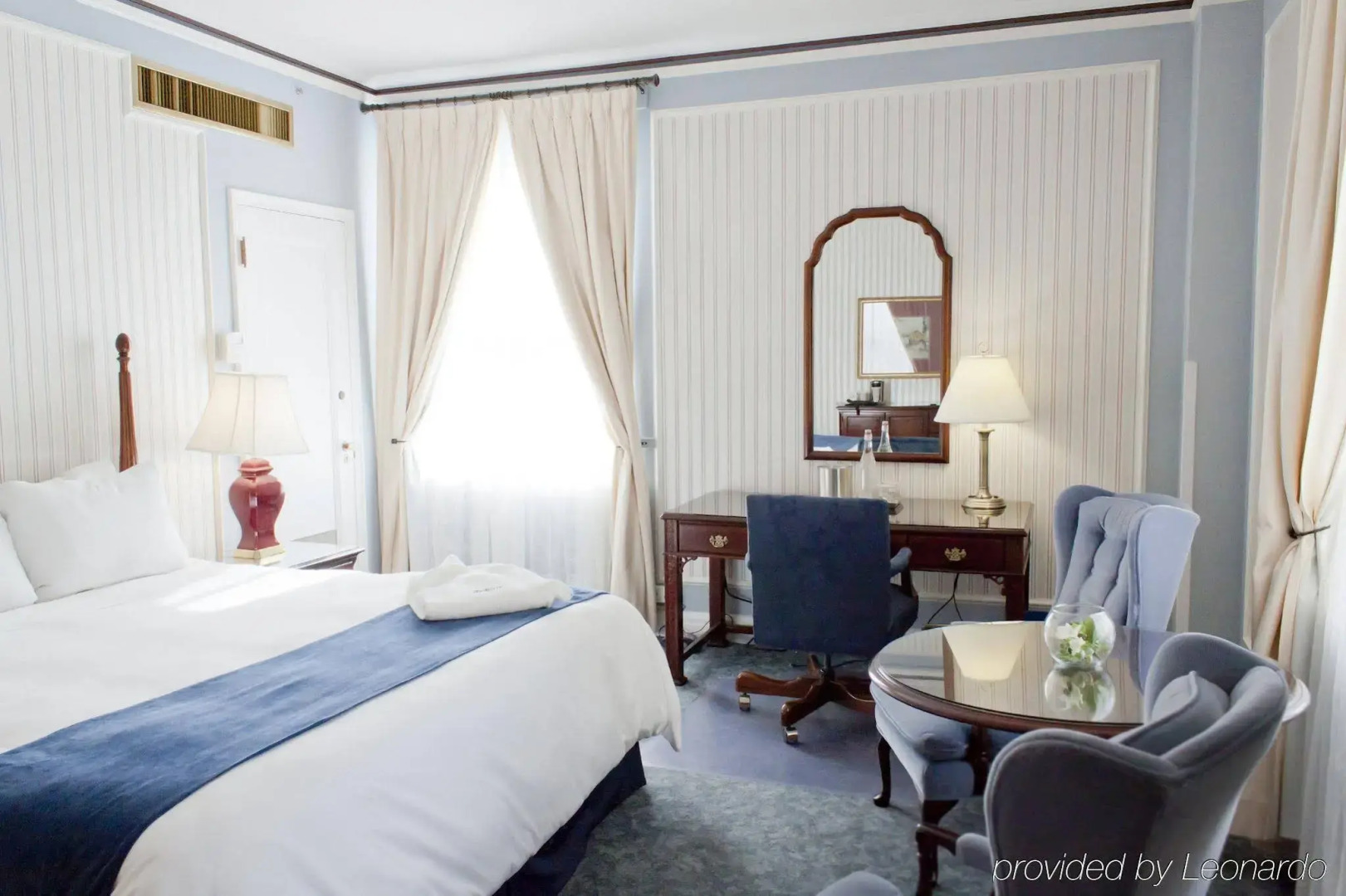 The Hotel Saskatchewan, Autograph Collection