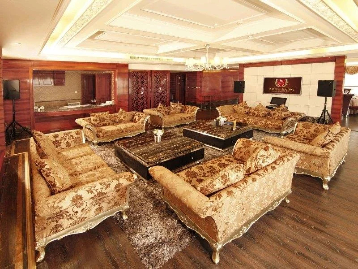 Nanchang Friend Platinum Hotel