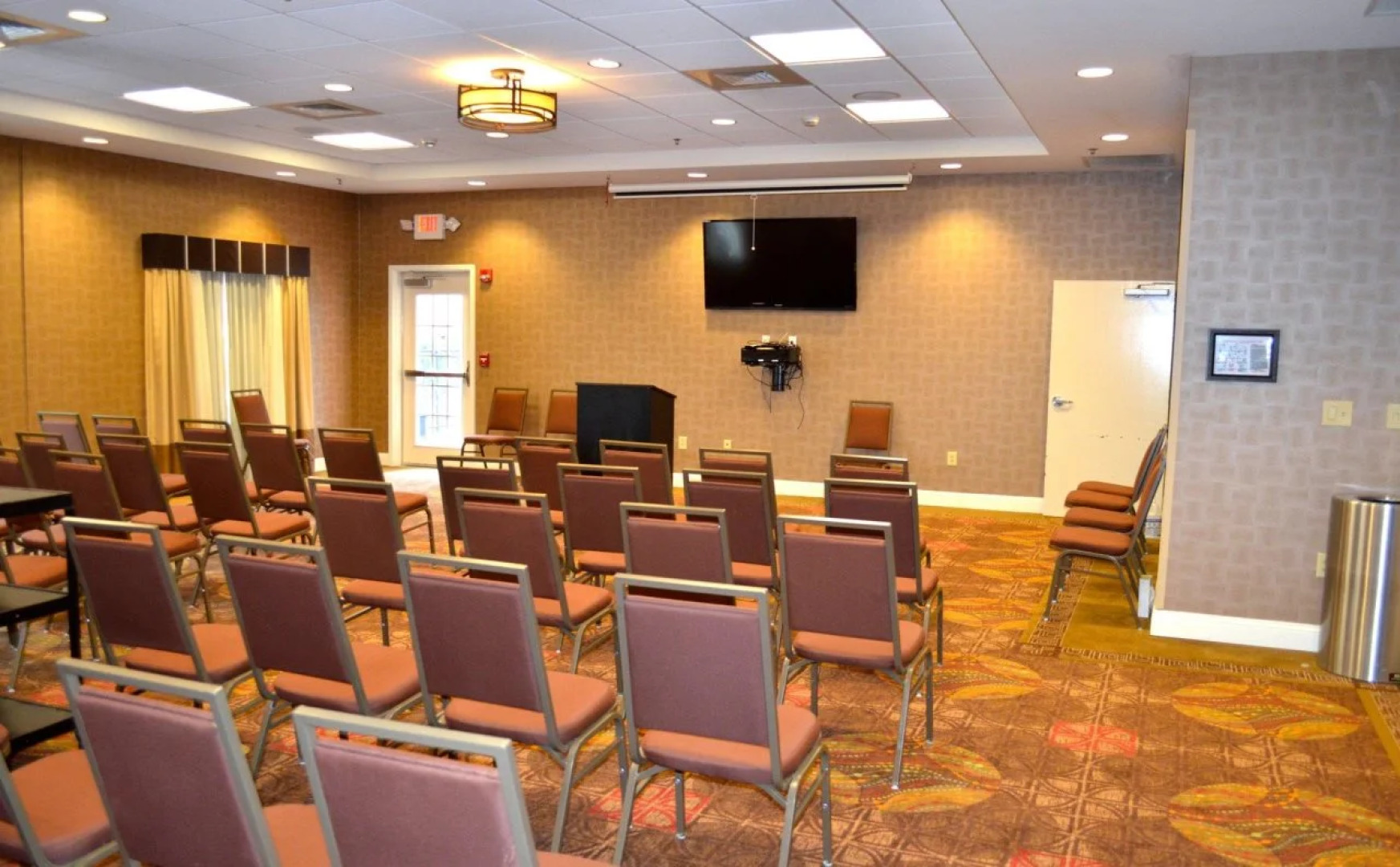 Holiday Inn Express Hotel & Suites Smithfield - Selma I -95 by IHG