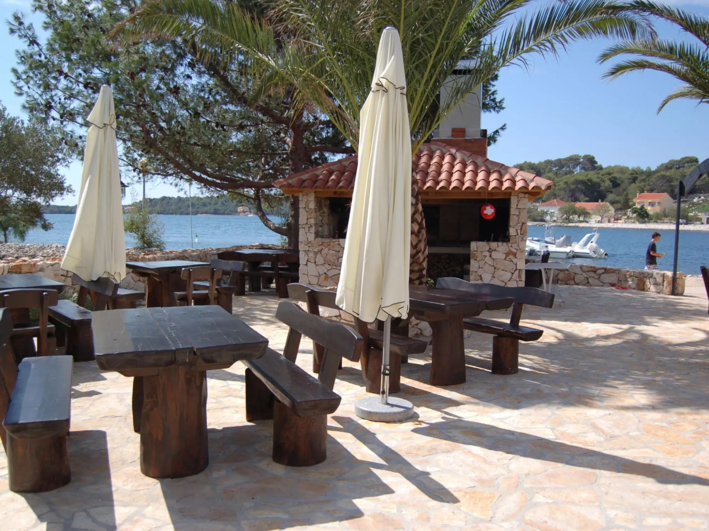 Modern holiday home with terrace,100 m distant from the sea !