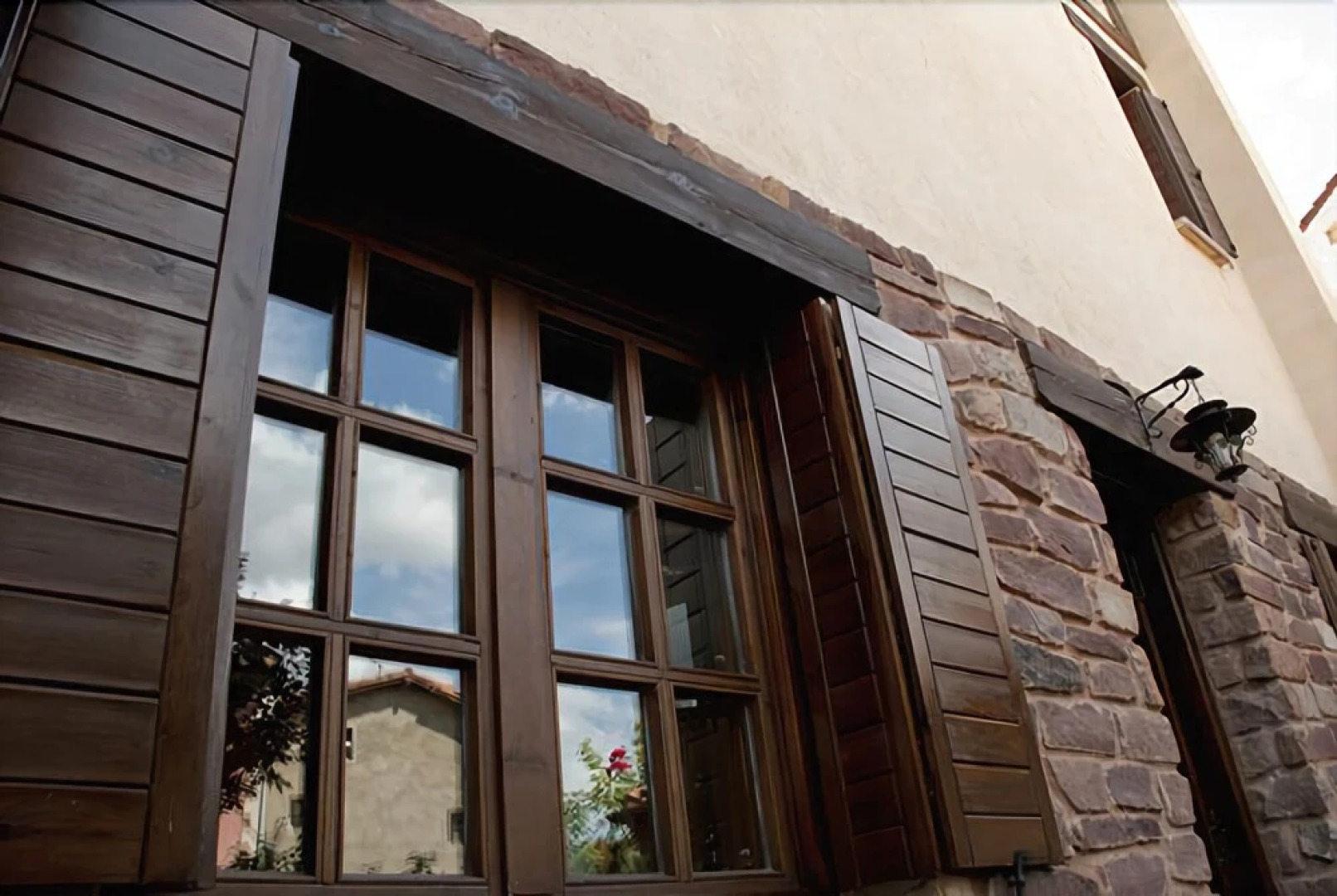 Rural House "casa Fresneda",rustic Lodging With Calm and Charm