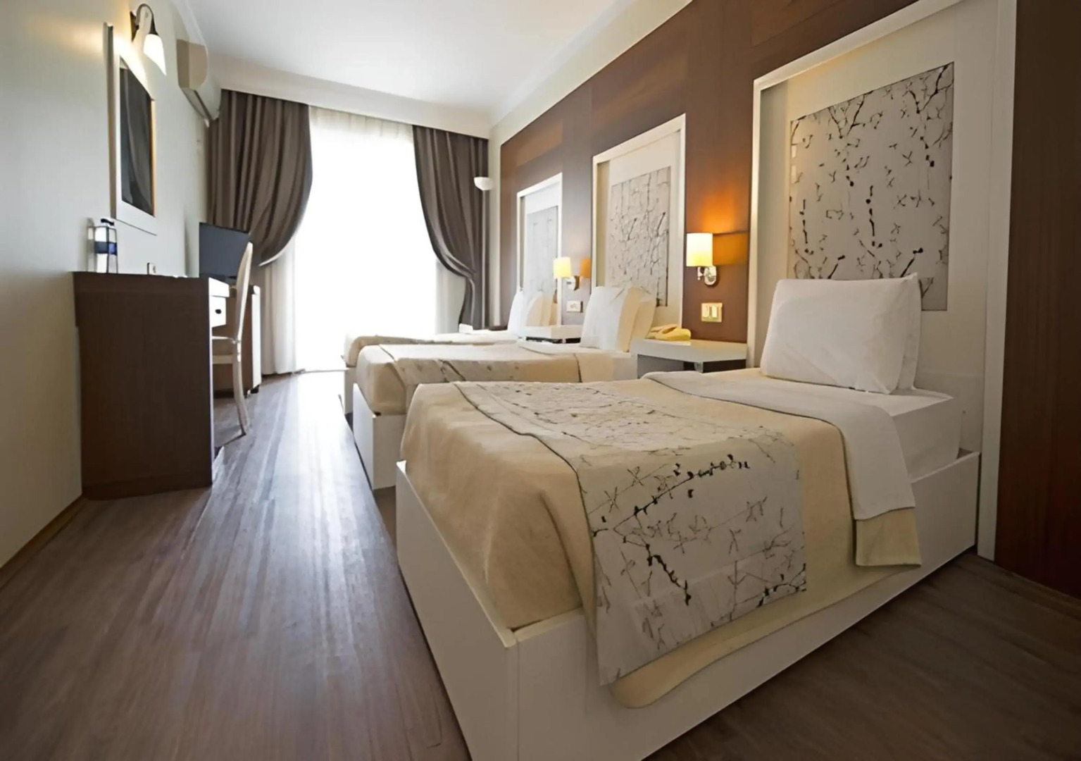 Sentinus Beach Hotel