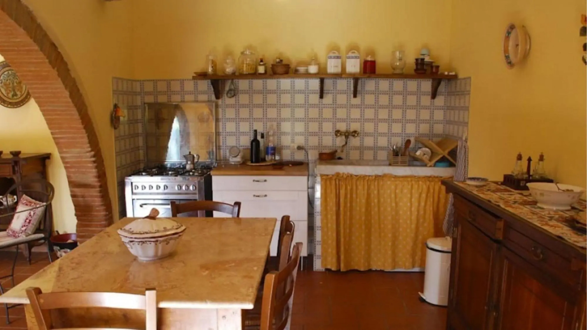 Podere Torre Independent Residence With 3 Apartments AC Salt Water Pool-podere Torre