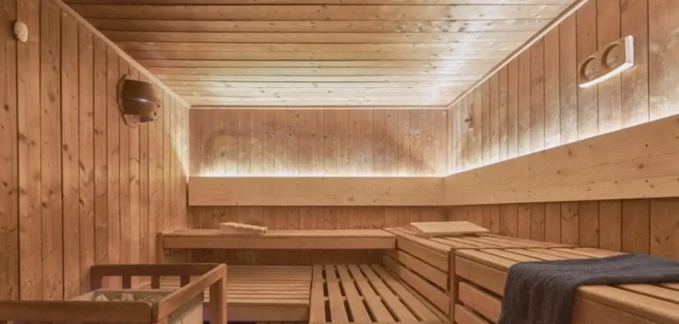 Deluxe Apartment in the Historic Centre of Krems With Private Parking air Conditioning and View