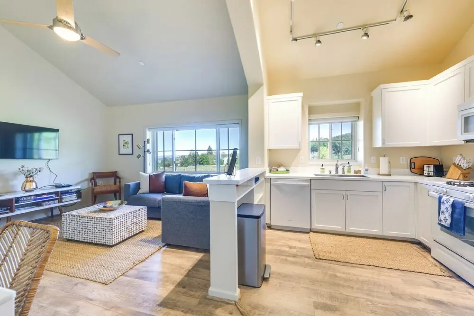 Kelseyville Vacation Rental ~ 5 Mi to Clear Lake!