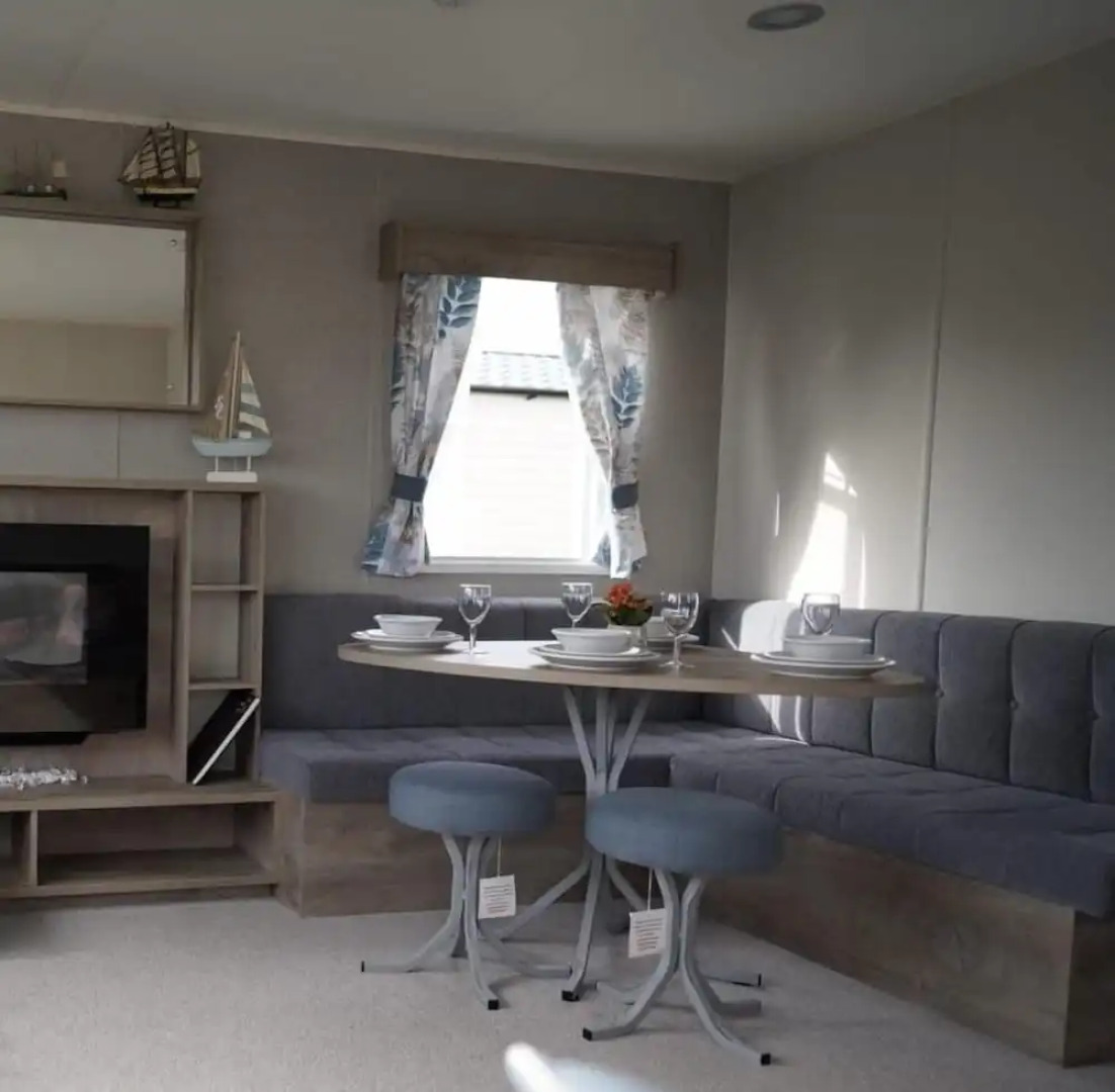 Immaculate 3 Bedroom Caravan in Presthaven