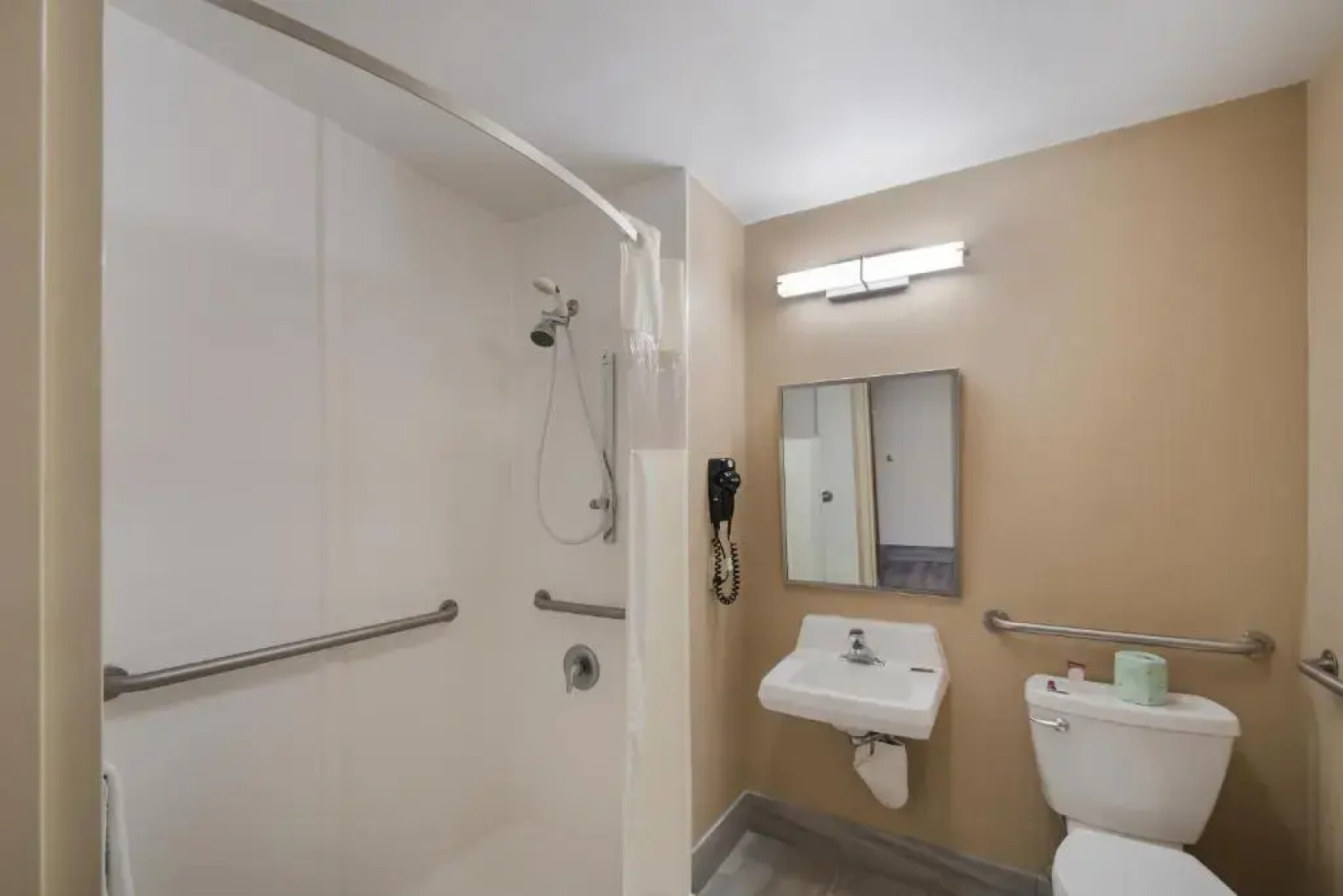 Super 8 Indian Head Md