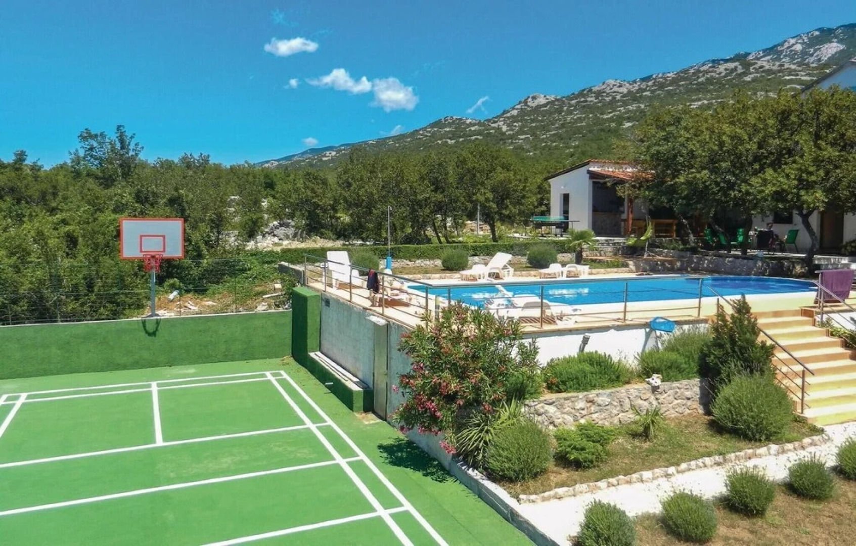 Awesome Home in Jablanac With Wifi and 6 Bedrooms