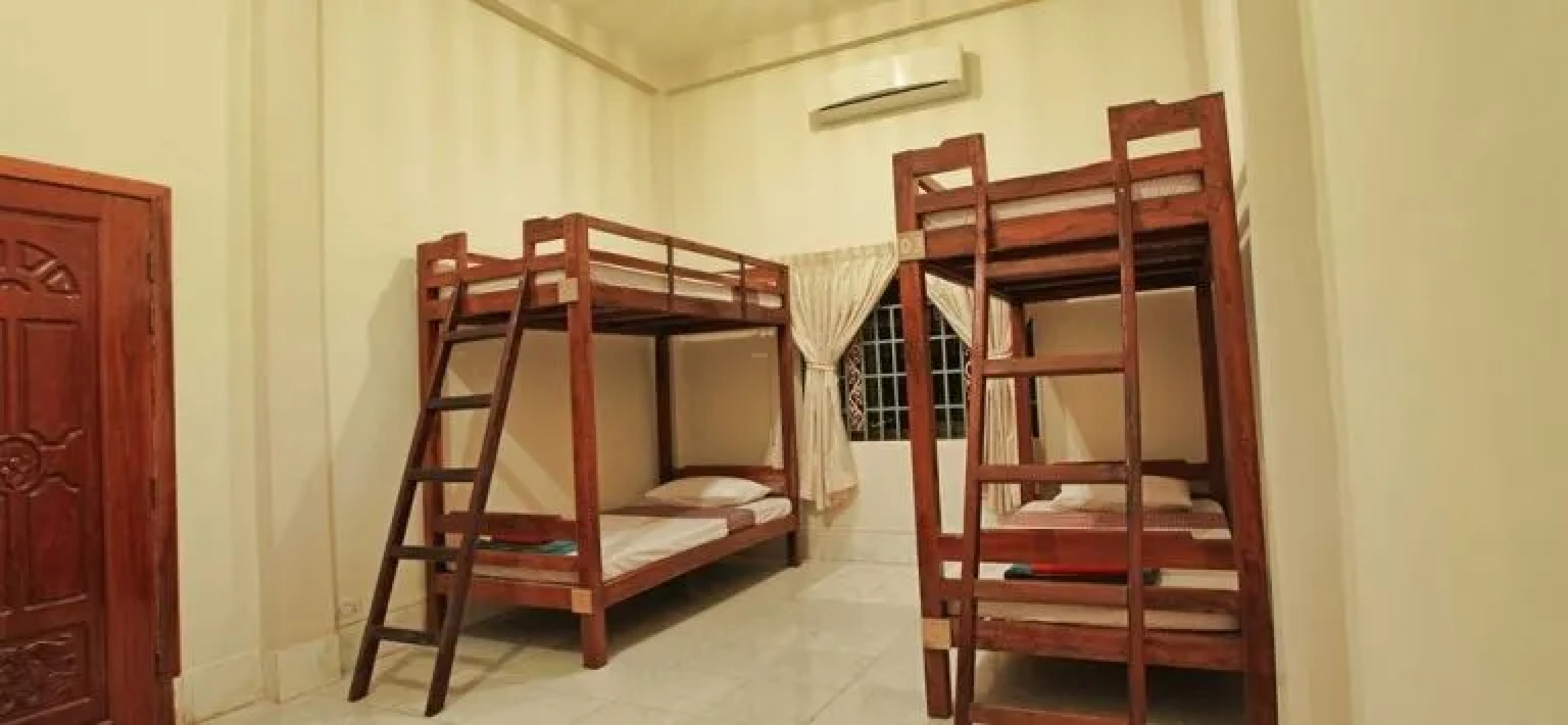 Senses Suites Hostel